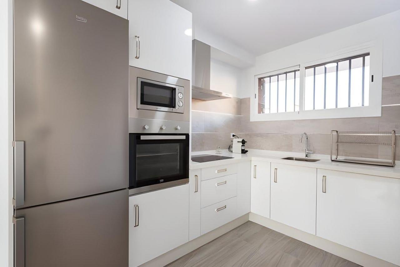 Ap. 2 Habitaciones- Los Boliches フエンヒロラ エクステリア 写真
