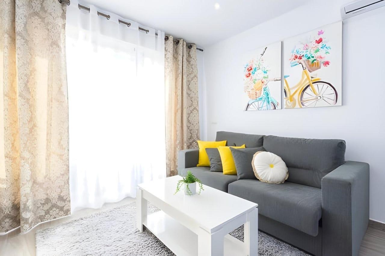 Ap. 2 Habitaciones- Los Boliches フエンヒロラ エクステリア 写真